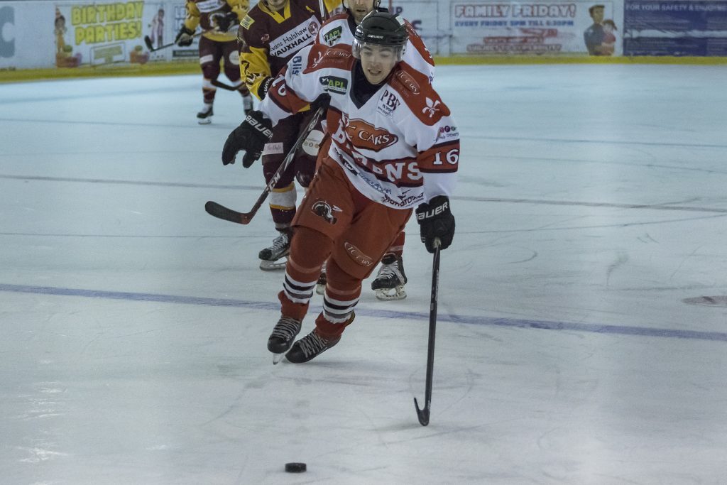 Andy Whitehouse would not be denied the empty net goal ! (Steve Crampton)